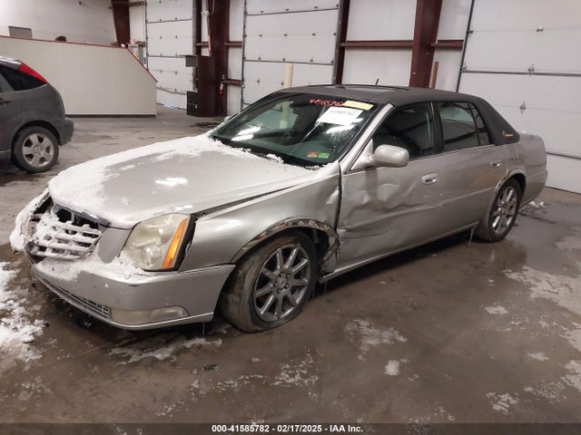 2007 CADILLAC DTS 1G6KD579X7U136107 Photo 1