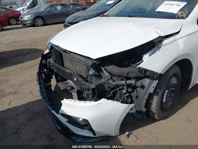 3KPF24AD6KE108551 KIA Forte Lxs