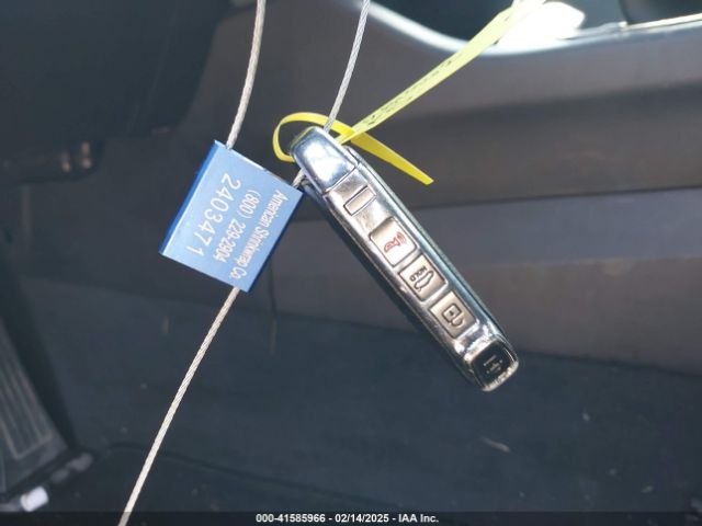 5XXG14J22NG089675 KIA K5 LXS