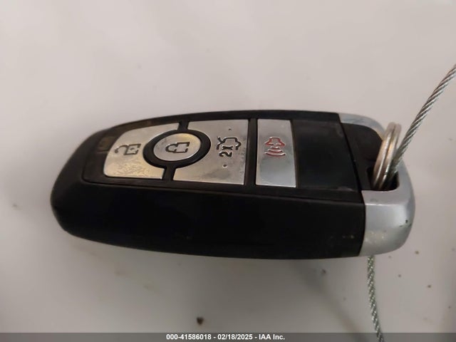 3FA6P0H79HR395711 Ford FUSION SE