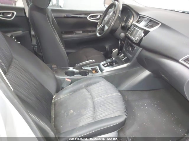 3N1AB7AP8JY285379 Nissan SENTRA SV