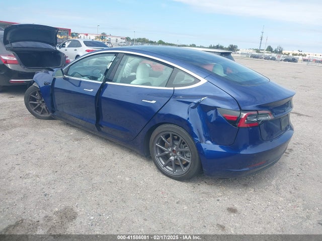 2020 TESLA MODEL 3 5YJ3E1EA7LF785838 Photo 2