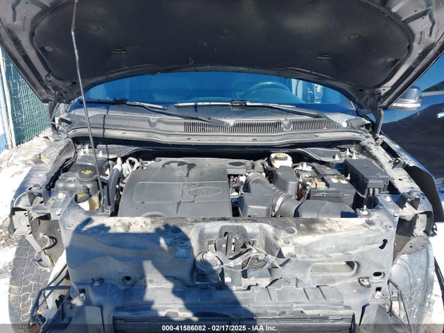 Ford Explorer Limited 2017 1FM5K8F89HGD24235 Image 10