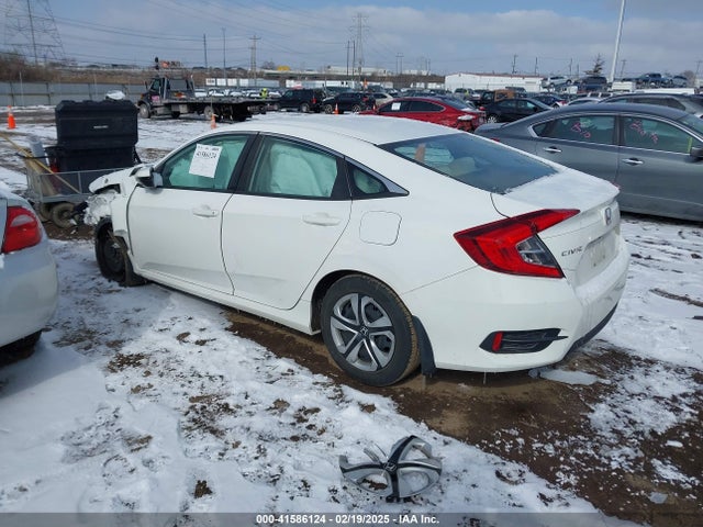 2HGFC2F57JH568597 Honda Civic Lx