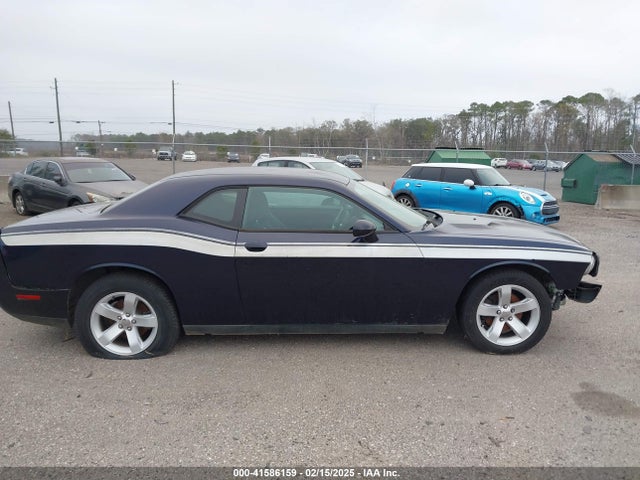 41586159 :رقم المزاد ، 2B3CJ4DG6BH542115 vin ، 2011 Dodge Challenger مزاد بيع