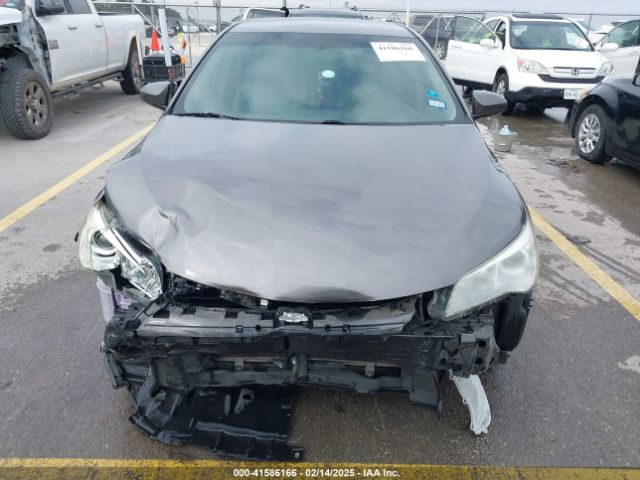 4T1BF1FK2HU669201 Toyota CAMRY LE