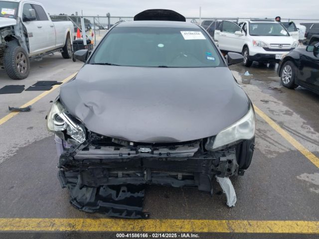 4T1BF1FK2HU669201 Toyota CAMRY LE