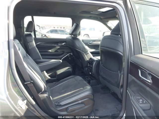 1C4RJKAG2N8542592 Jeep Grand Cherokee L Altitude 4x4