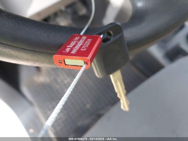 3N6CM0KN6GK700678 Nissan Nv200 S