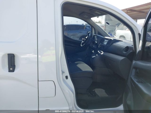 3N6CM0KN6GK700678 Nissan Nv200 S