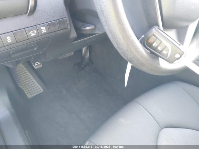 Toyota CAMRY LE 2023 4T1C11AK3PU814514 Image 11