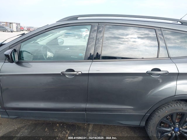 Ford ESCAPE SE 2017 1FMCU0GD5HUA13904 Image 15