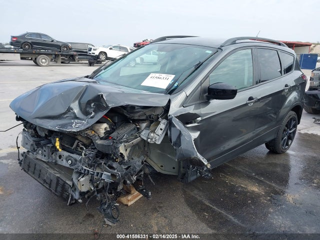 Ford ESCAPE SE 2017 1FMCU0GD5HUA13904 Image 2
