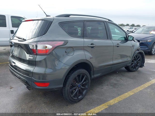 Ford ESCAPE SE 2017 1FMCU0GD5HUA13904 Image 4