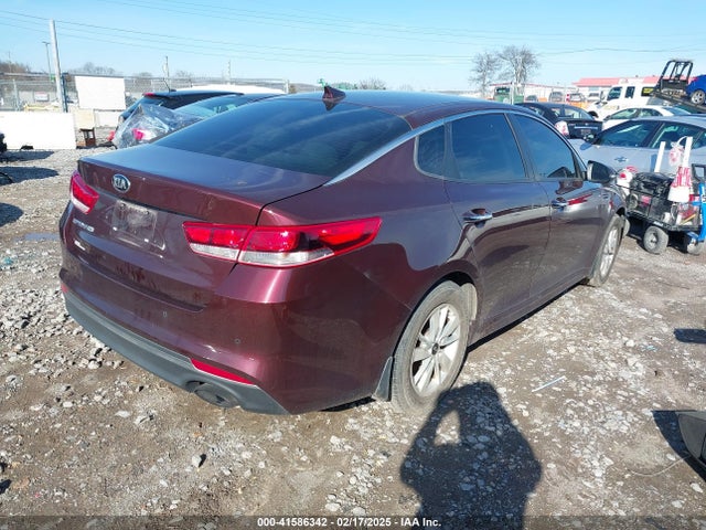 KIA Optima Lx 2017 5XXGT4L36HG174197 Image 4