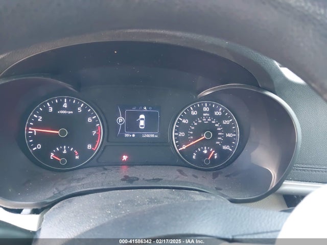 KIA Optima Lx 2017 5XXGT4L36HG174197 Image 7