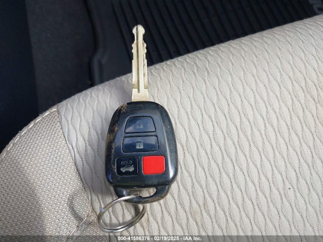 Toyota COROLLA LE 2016 2T1BURHE5GC503945 Image 11