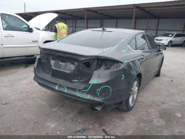 3FA6P0H77JR140643 Ford FUSION SE