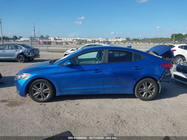 5NPD84LF8JH299243 Hyundai ELANTRA SEL