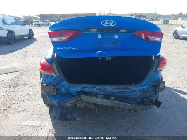 5NPD84LF8JH299243 Hyundai ELANTRA SEL