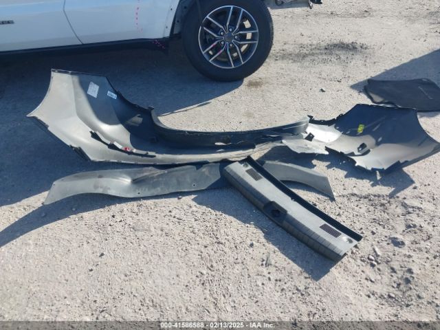 5NPD84LF8JH299243 Hyundai ELANTRA SEL