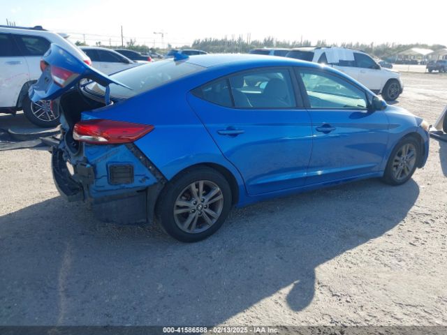 5NPD84LF8JH299243 Hyundai ELANTRA SEL