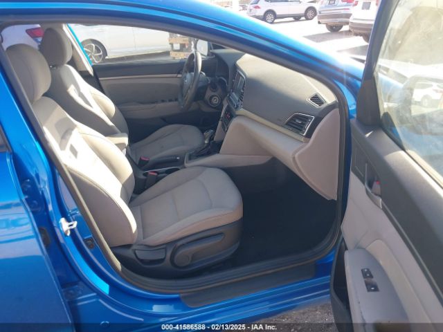 5NPD84LF8JH299243 Hyundai ELANTRA SEL