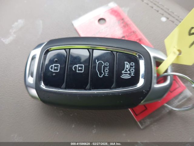 5NMS5CAD8LH286830 Hyundai Santa Fe Limited