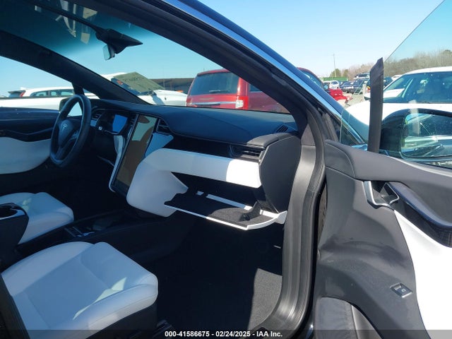 2020 TESLA MODEL X 5YJXCDE24LF230203 Photo 4