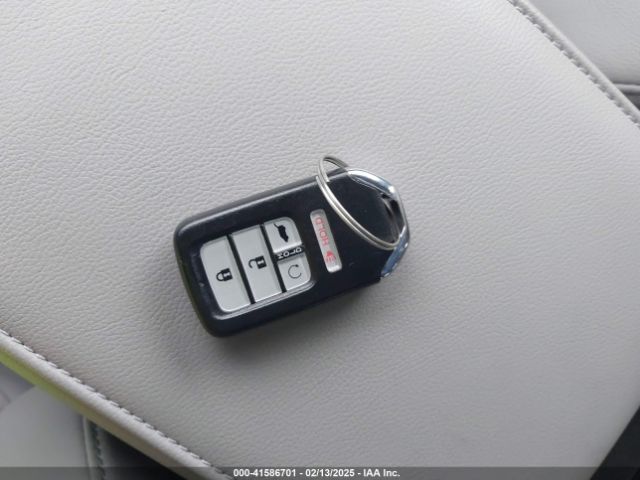 7FARW1H8XHE039217 Honda Cr-v Ex-l/ex-l Navi