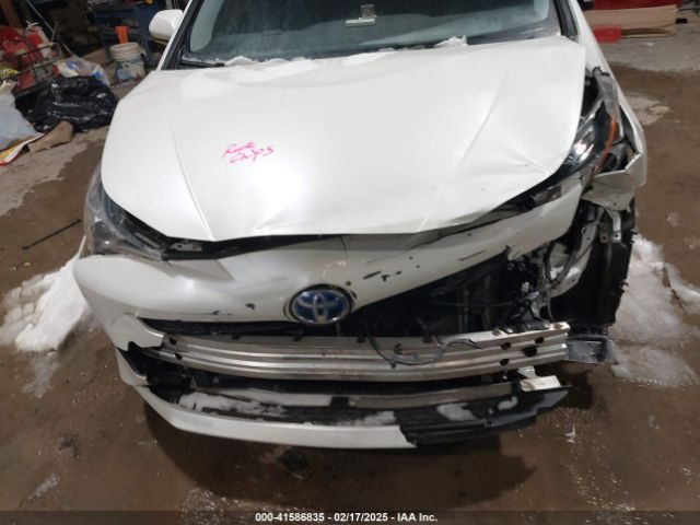 JTDKBRFU9J3072879 Toyota Prius Two