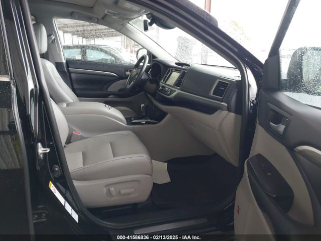 5TDDGRFHXKS070474 Toyota Highlander Hybrid Limited Platinum