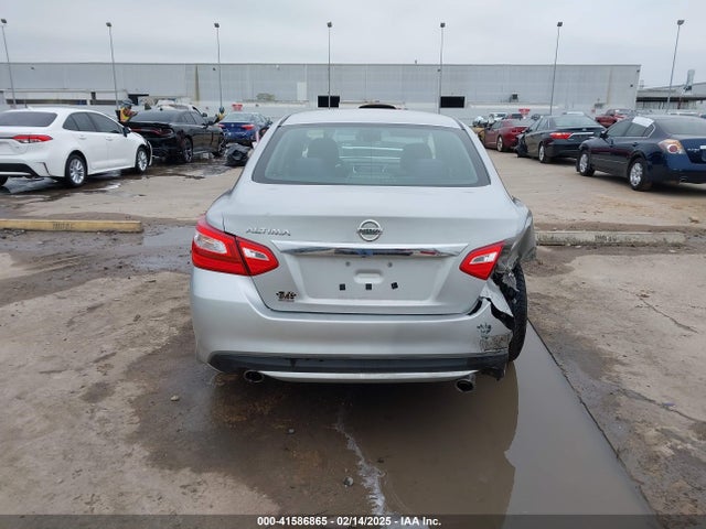 Nissan Altima 2.5 S 2017 1N4AL3AP6HN309307 Image 16