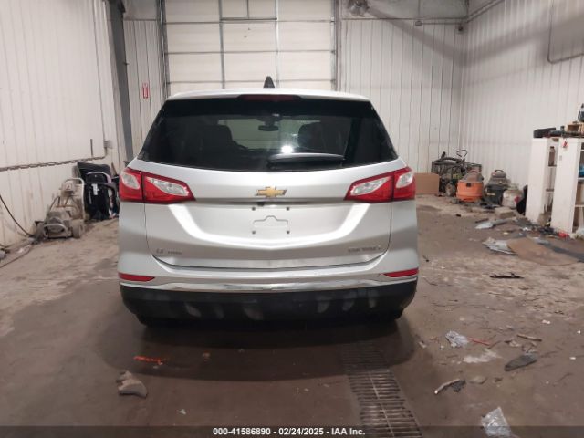 3GNAXUEV5MS157668 Chevrolet Equinox Awd Lt