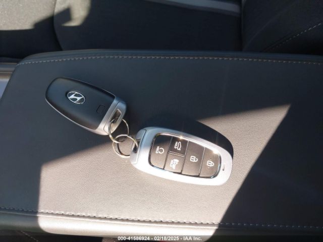KMHL64JA2PA335254 Hyundai SONATA SEL