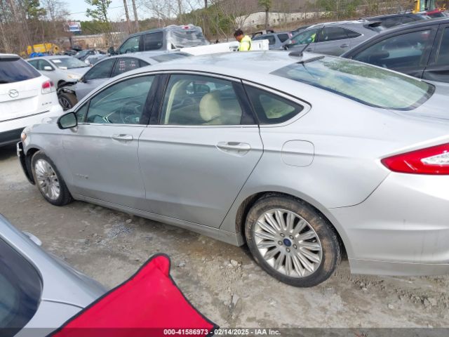 3FA6P0LU2FR166877 Ford Fusion Hybrid Se