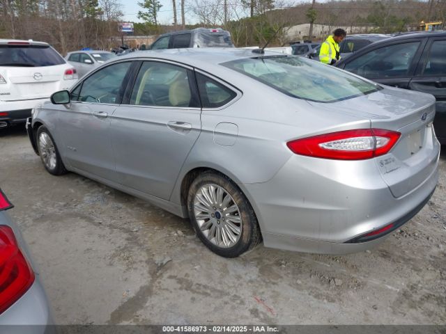 3FA6P0LU2FR166877 Ford Fusion Hybrid Se