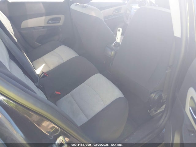 1G1PC5SH7G7118806 Chevrolet Cruze Limited Ls Auto