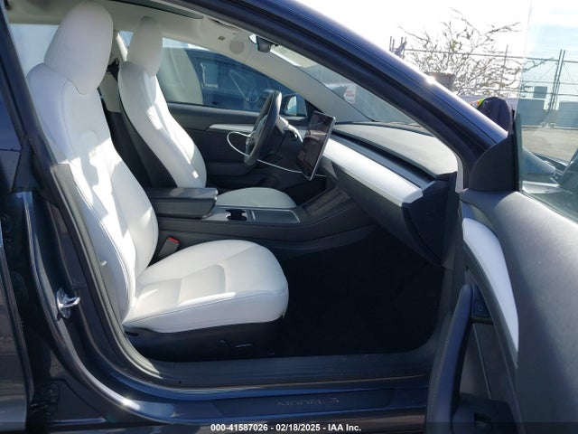 2023 TESLA MODEL 3 5YJ3E1EC4PF705449 Photo 4