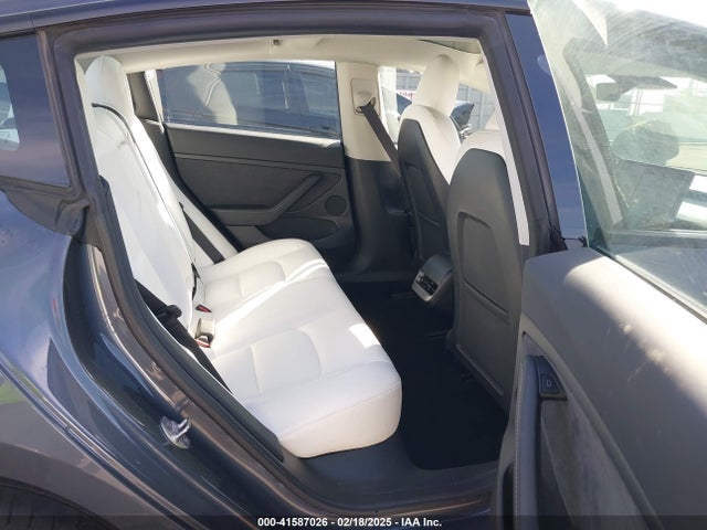 2023 TESLA MODEL 3 5YJ3E1EC4PF705449 Photo 7