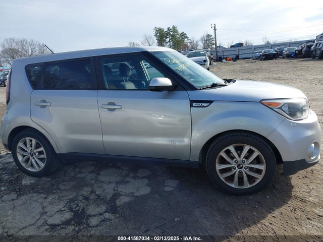 KIA SOUL + 2017 KNDJP3A53H7497818 Image 13