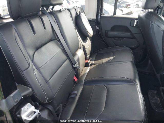 1C4JJXP67PW556933 Jeep Wrangler 4xe Sahara 4x4