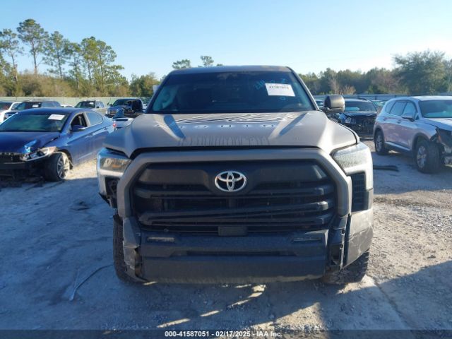 5TFLA5DB0NX032528 Toyota Tundra Sr5