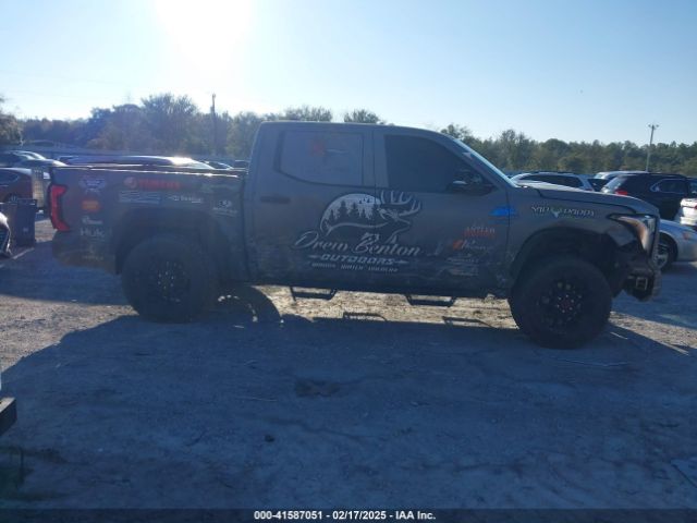 5TFLA5DB0NX032528 Toyota Tundra Sr5