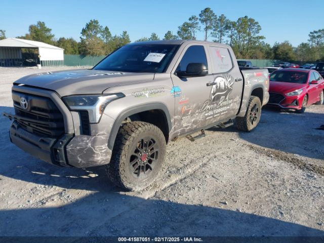 5TFLA5DB0NX032528 Toyota Tundra Sr5