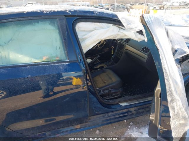 2018 VOLKSWAGEN PASSAT 1VWAA7A33JC006276 Photo 4