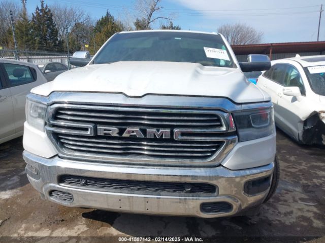 1C6RREJT4KN924070 RAM 1500 Laramie  4x2 5'7 Box