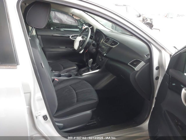 3N1AB7AP4JY341379 Nissan SENTRA SV