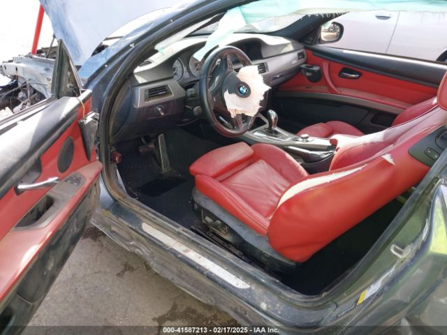 2011 BMW 335IS WBAKG1C58BE618008 Photo 4