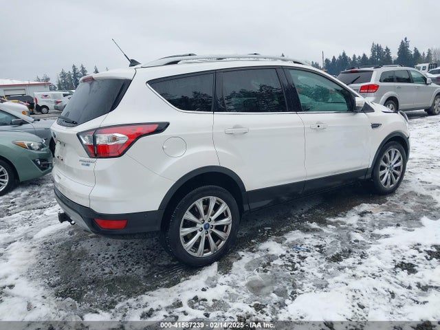 Ford Escape Titanium 2018 1FMCU9J99JUC10394 Image 4